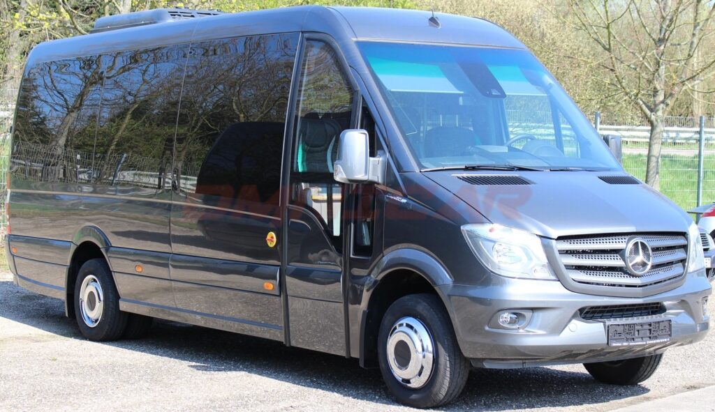 Mercedes Sprinter : MINIBUS 17 PLACES